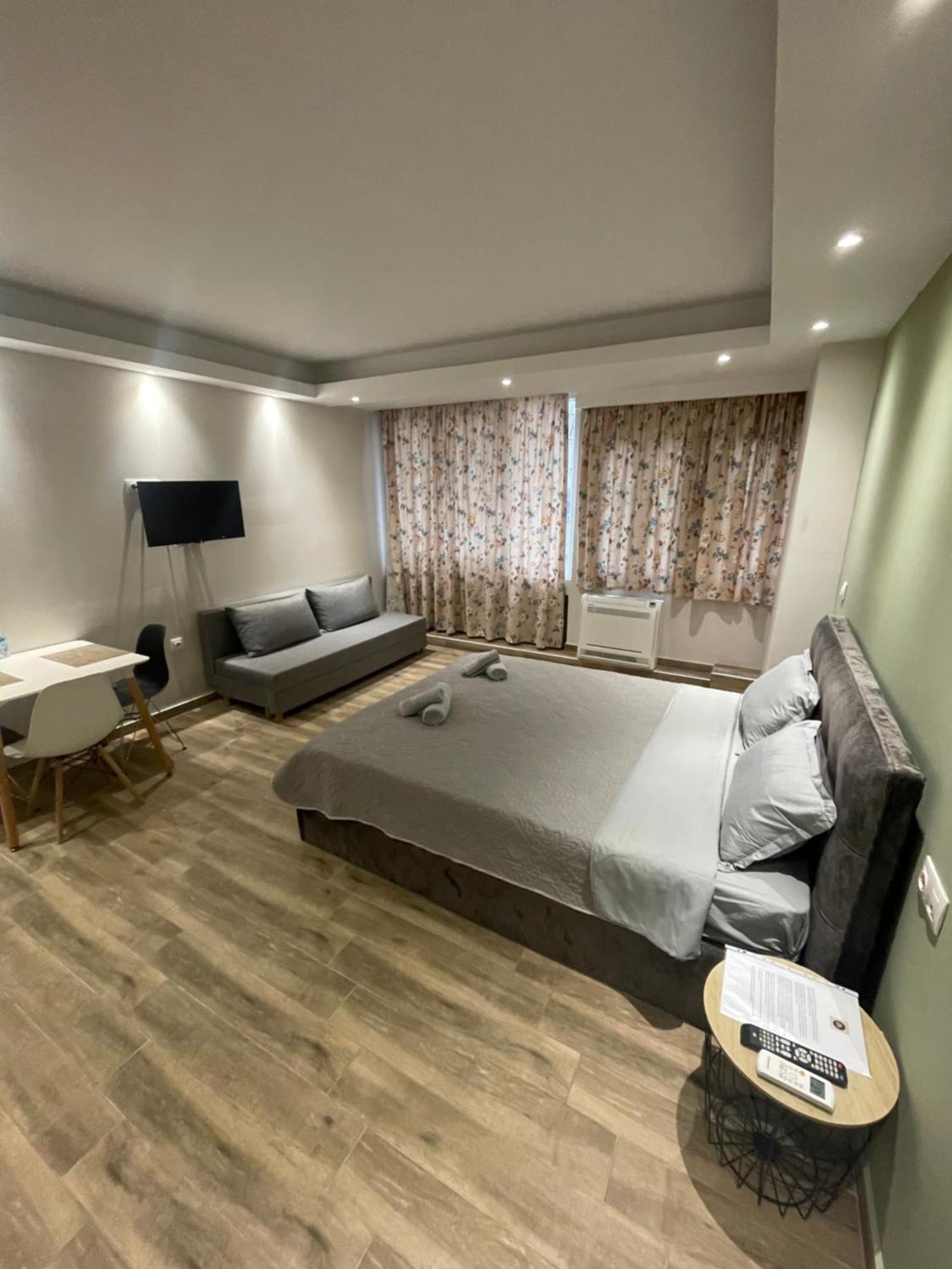 2Downtown#1# Appartement Thessaloniki Buitenkant foto