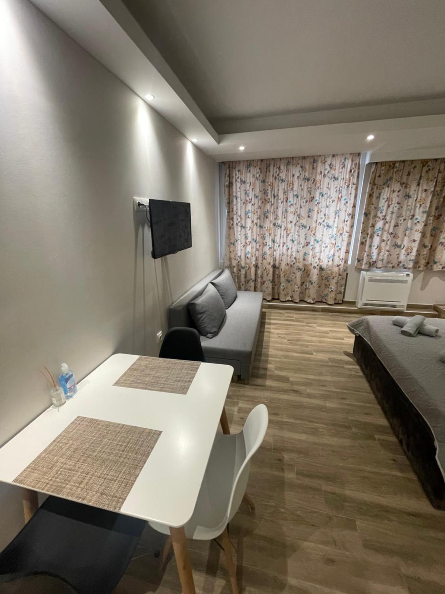 2Downtown#1# Appartement Thessaloniki Buitenkant foto