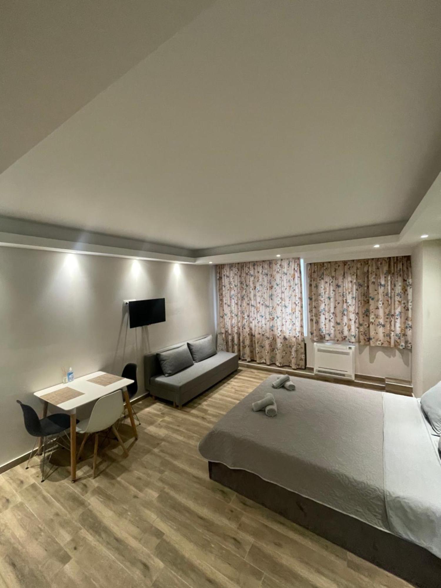 2Downtown#1# Appartement Thessaloniki Buitenkant foto