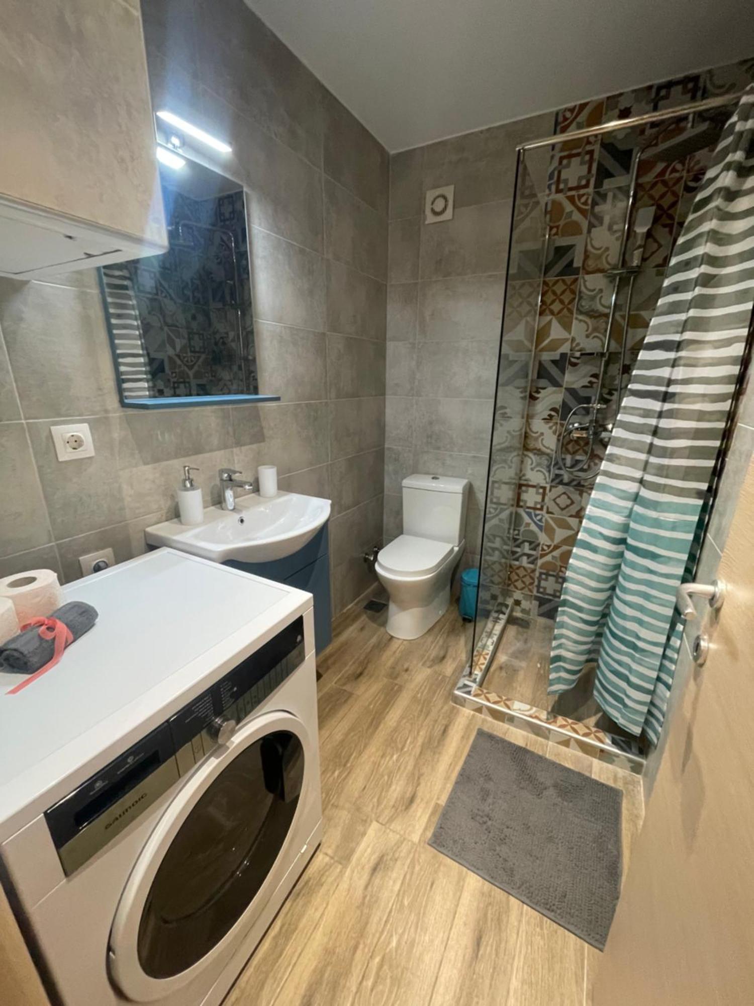 2Downtown#1# Appartement Thessaloniki Buitenkant foto